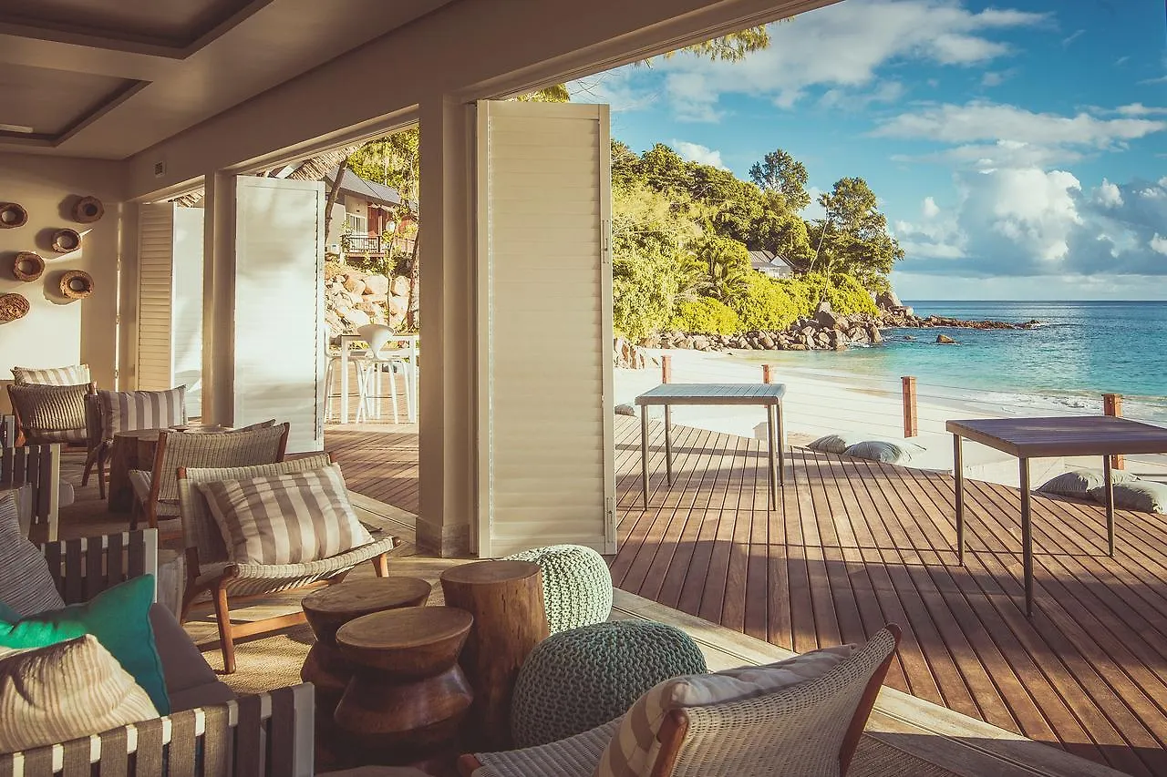 **** Hotel Caranabeach Machabee Seszele