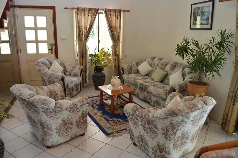 Caranabeach Machabee Otel