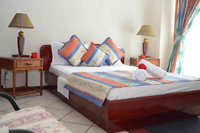 Hotel Caranabeach Machabee